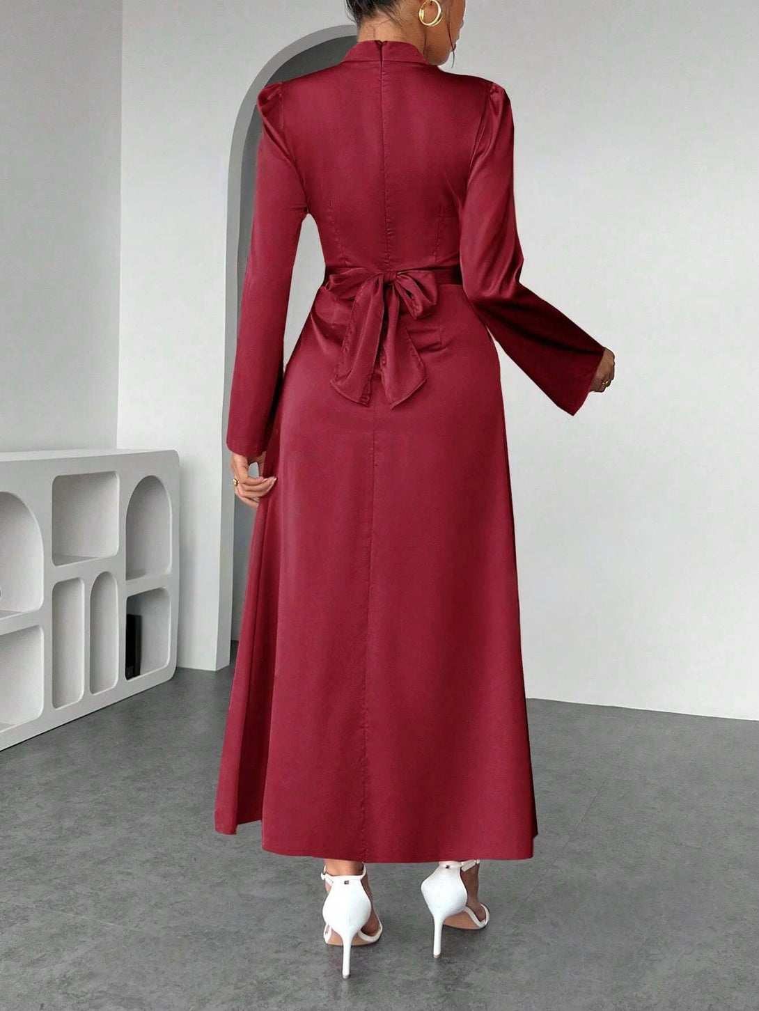 Muhtarma Rrr Royal Majesty Maroon Dress – Muhtarma
