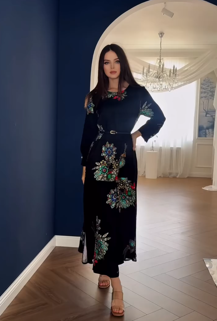 Grace Black Floral Print Belted Maxi – Muhtarma