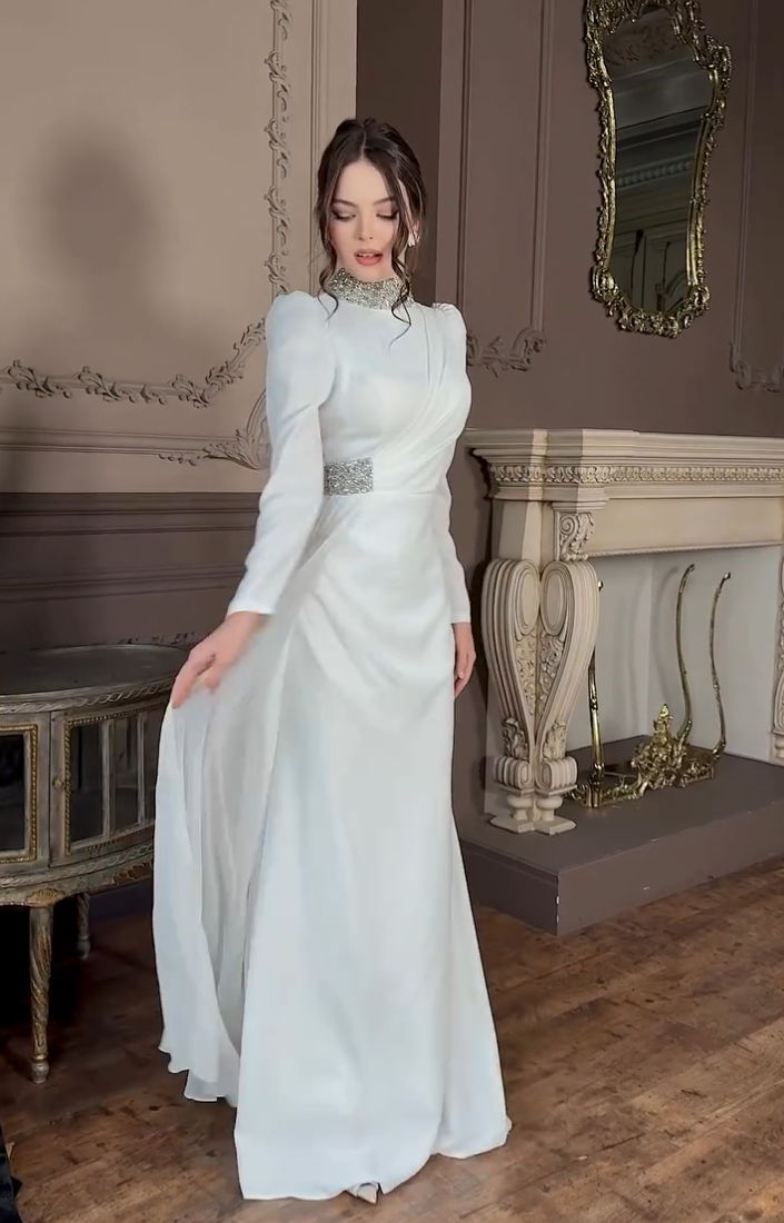 Ethereal White Charm – Muhtarma